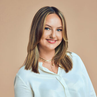 michaelis-friseure-mitarbeiterportrait-2025-Lara